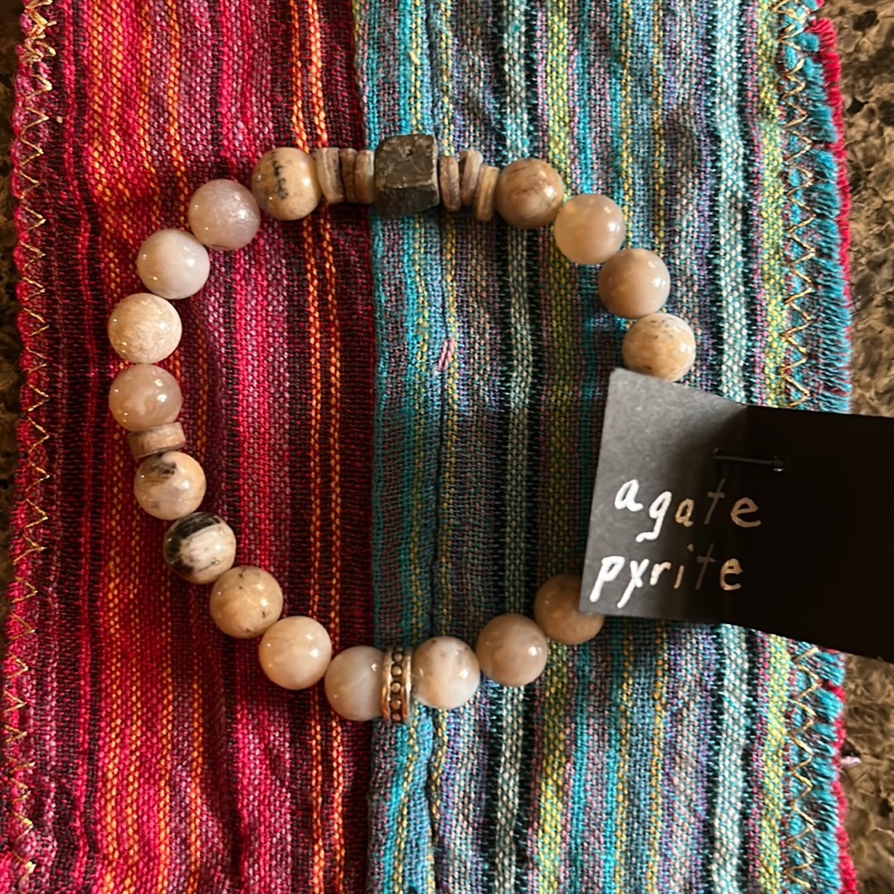Hand-made semi-precious gemstone bracelet. Agate & pyrite.